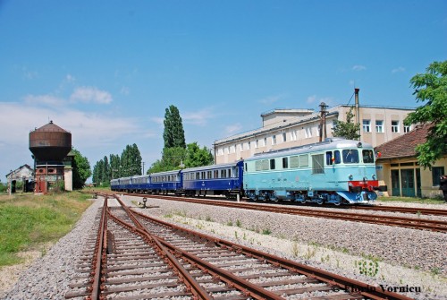 14398973902_e26d548913_o.jpg