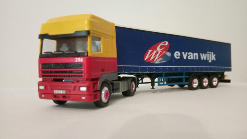 Macht-7794.jpg