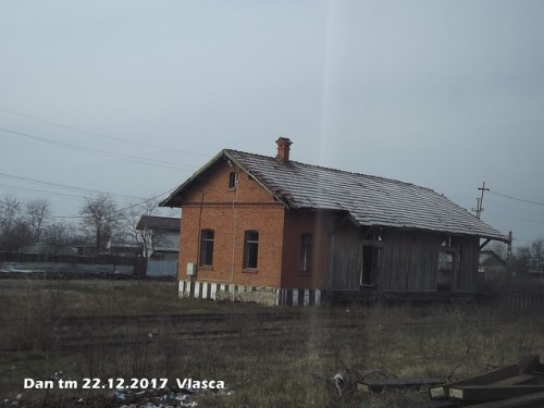 27633027439_2d13639c50_z.jpg