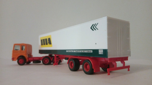 Mcht-8343.jpg