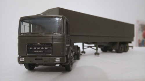 Mcht-8363.jpg