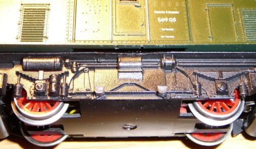P1050190_picioruse_scari.jpg