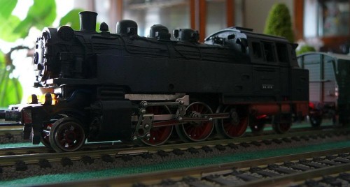 P1050951_BR64.jpg