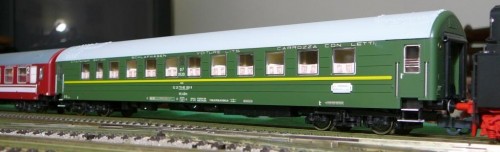 P1060030_vagon_de_dormit1.jpg