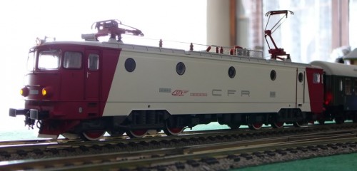 P1060916_EA060.jpg