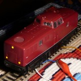 P1070493_V80_lumini_galbene