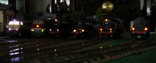 P1080305_noapte_locomotive.jpg