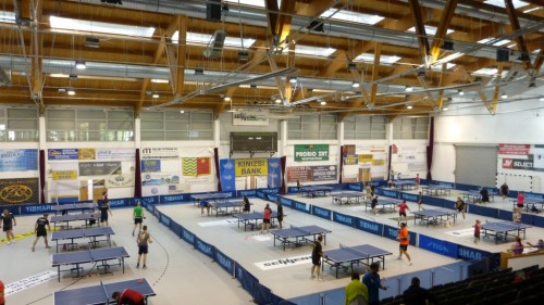 P1150252-sala-tenis-de-masa_zpssn8amb6i.jpg