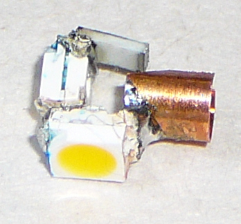 P1180491-LED.jpg